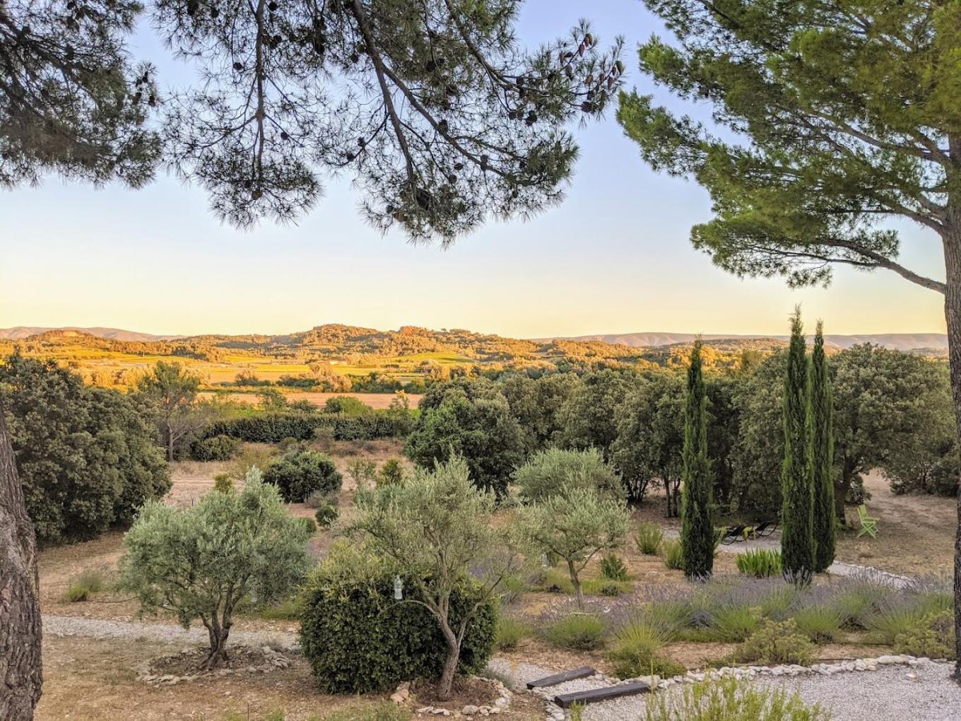 La Cle Des Champs, Boutique Hotel & Spa - Le Mas De Garrigon Roussillon en Isere المظهر الخارجي الصورة