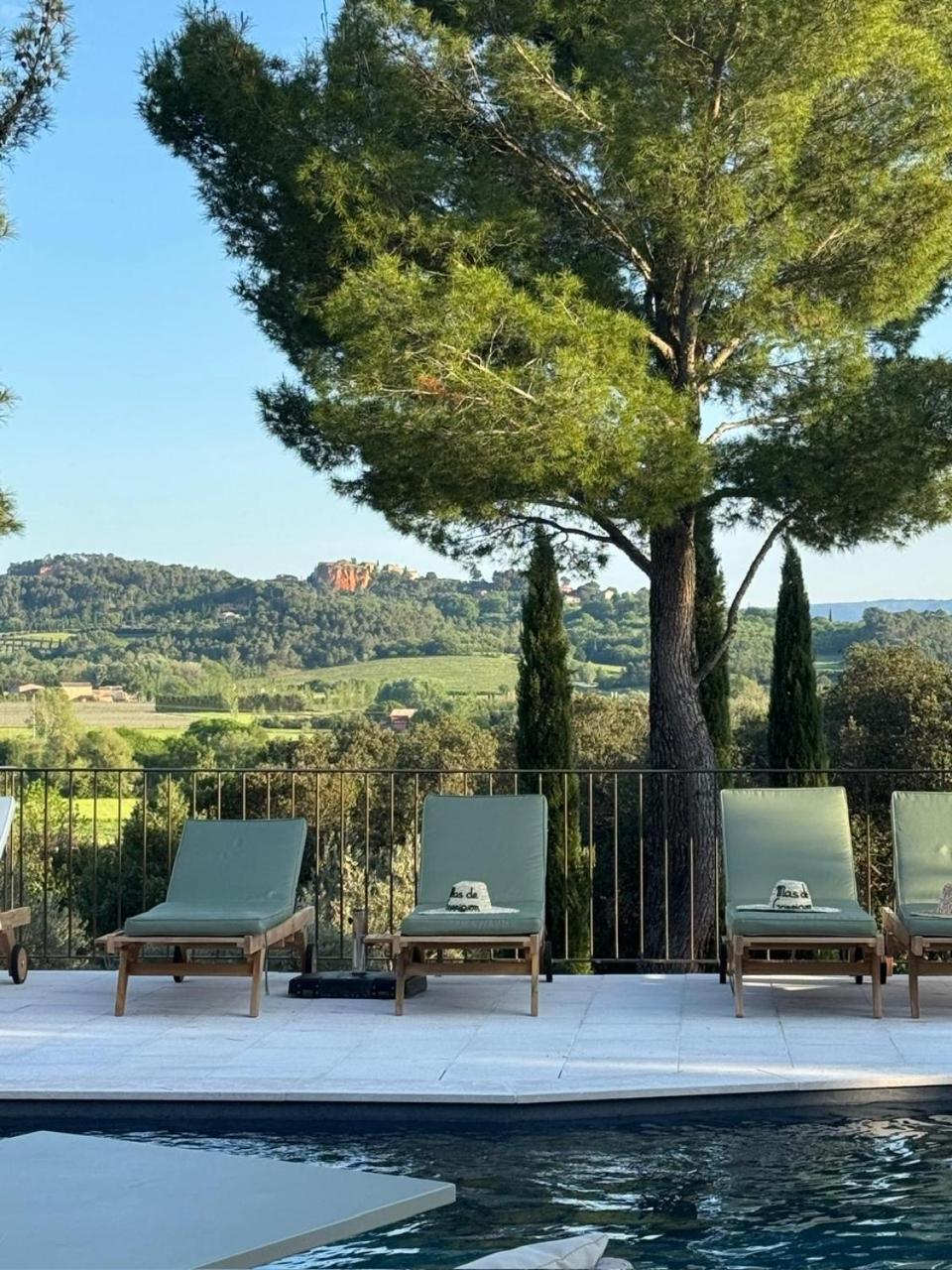 La Cle Des Champs, Boutique Hotel & Spa - Le Mas De Garrigon Roussillon en Isere المظهر الخارجي الصورة