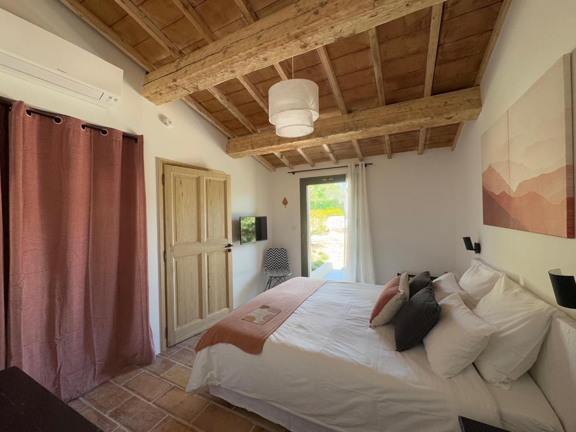 La Cle Des Champs, Boutique Hotel & Spa - Le Mas De Garrigon Roussillon en Isere المظهر الخارجي الصورة
