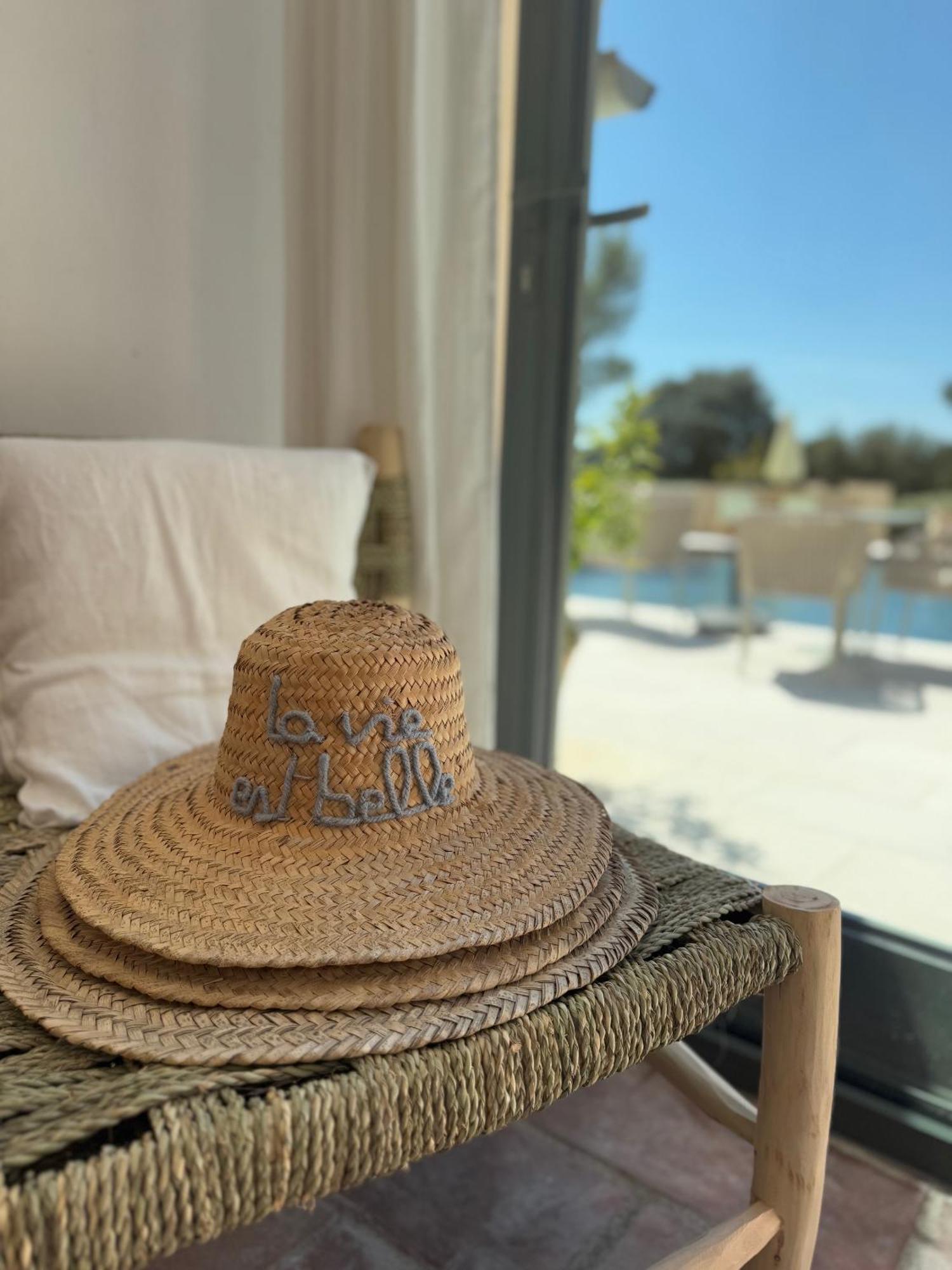 La Cle Des Champs, Boutique Hotel & Spa - Le Mas De Garrigon Roussillon en Isere المظهر الخارجي الصورة